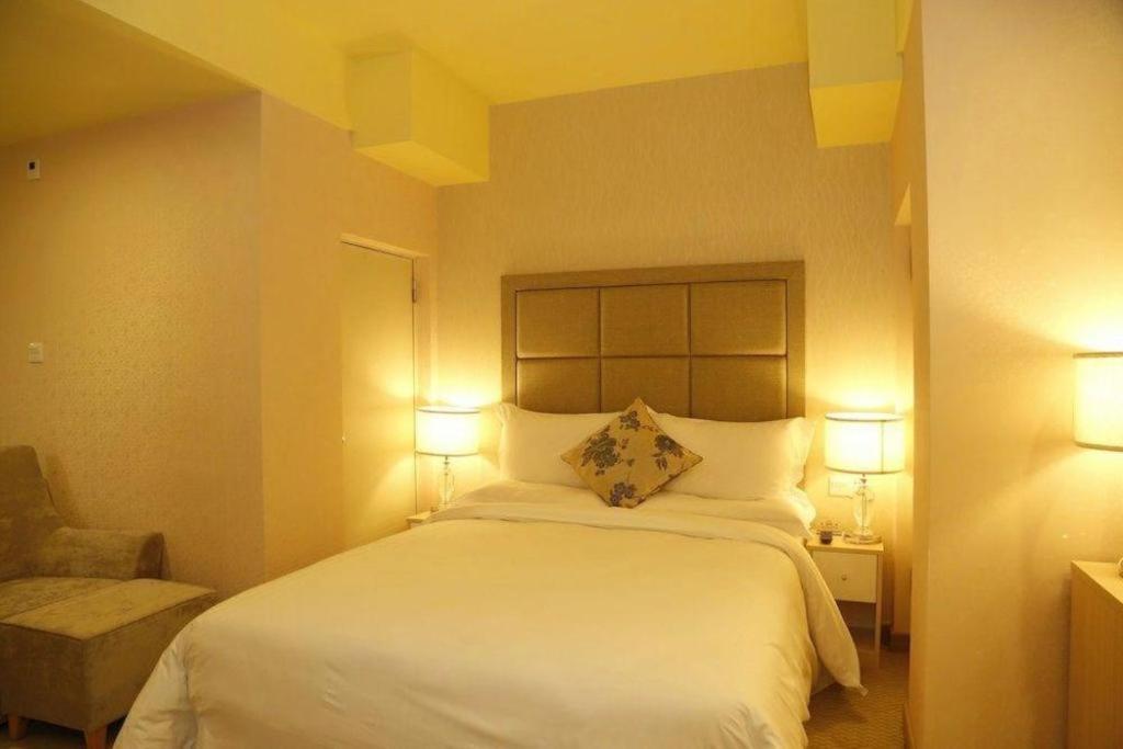 Boke Boutique Hotel Shenzhen Longgang Bagian luar foto