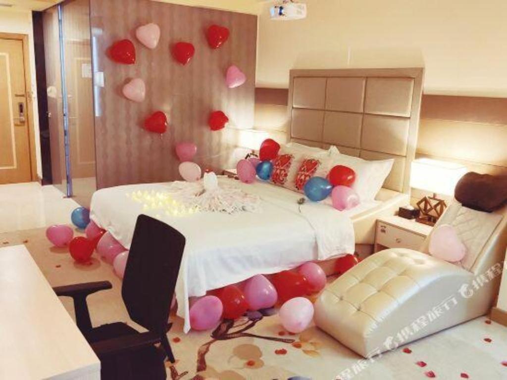 Boke Boutique Hotel Shenzhen Longgang Bagian luar foto