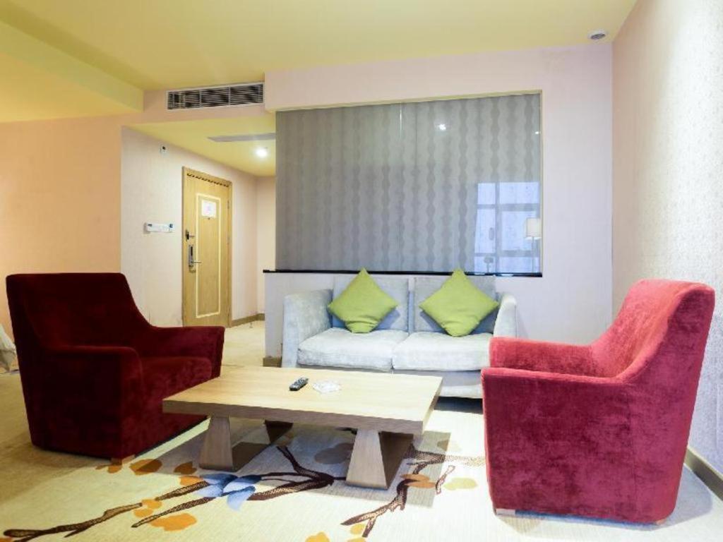 Boke Boutique Hotel Shenzhen Longgang Bagian luar foto